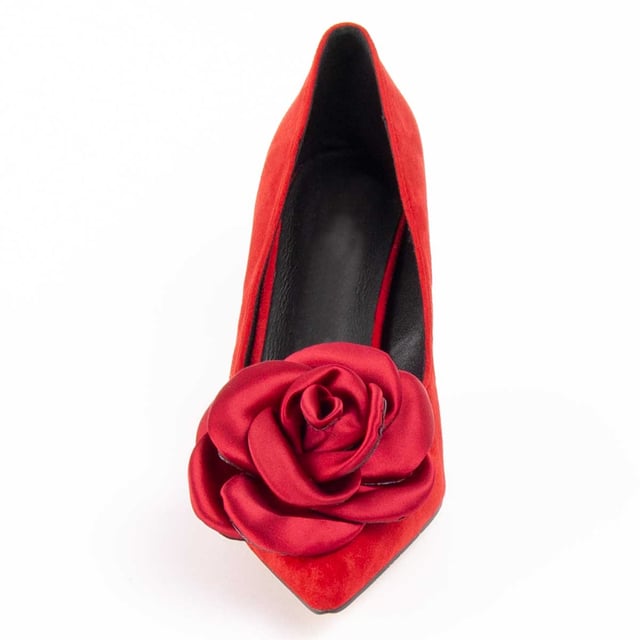 Women's high heel shoes. Comfortable fit. Cushioned natural leather insole. Manufactured by other brands for our brand. Approximate measurements: 7 cm heel.