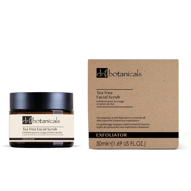 - Exfoliante facial natural y ecológico
- Limpia, exfolia y purifica la piel
- Con aceites de árbol del té y eucalipto

Eucalyptus & Tea Tree Facial Scrub es una fórmula natural y orgánica que limpia y exfolia la piel, dejándola suave y fresca. Con una infusión de aceites de Árbol del Té y Eucalipto, este exfoliante ayuda a purificar la piel y a promover un cutis saludable, perfecto para quienes buscan un producto de belleza limpio con propiedades calmantes.