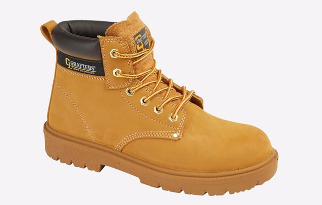 Made for the everyday worker, these Grafters Stockton boots boast a premium leather upper, full lace closure, durable rubber outsole and a steel toe cap to ensure your feet stay comfortable and safe all day rounf.
- Premium leather upper
- Full lace closure
- Padded heel and ankle collar
- Heel pull loop for an easy on / off wear
- Steel toe cap
- Durable rubber outsole
- Cushioned footbed