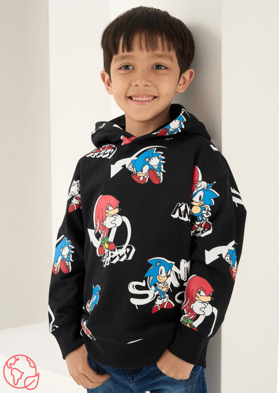 A hedgehog becomes a hero. Level up in our new Sonic hoody in super soft cotton jersey with next level graphics. Lets roll! About me: 63% Cotton. 37% Polyester Angel and Rocket cares: I'm made from Sustainable Cotton Look After Me: Think Planet. Wash At 30C.