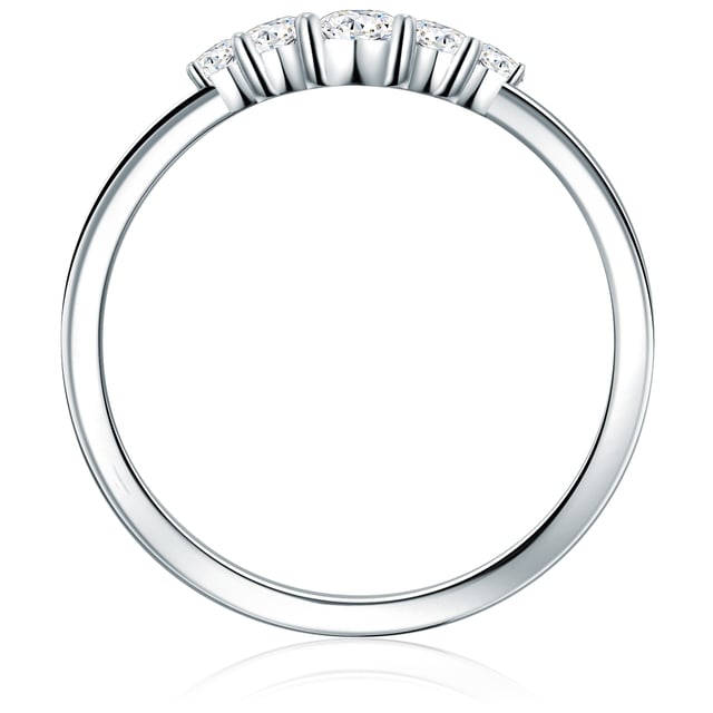 Are you looking for a filigree engagement ring with a touch of glamor? Then you should give this model of the 1934 manufacture in 1934! In the style of an entourage ring, the dainty ring splint wears a composition of sparkling zirconia, arranged around a middle stone. Thanks to the countless facets of the brilliant cut, the crystals spark an incomparable glitter on the ring finger. Ring rail and versions made of 925 sterling silver are protected from the start by a rhodium coating. A stylish alternative to expensive diamond rings and not just a delightful bridal jewelry, but an everyday favorite piece.