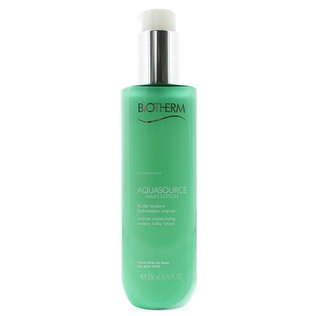 Biotherm Aquasource Facial Milky Lotion is readily absorbed and balances the moisture of the skin. Enriched with  Aura leaf it cares for your skin giving it a natural glow.
