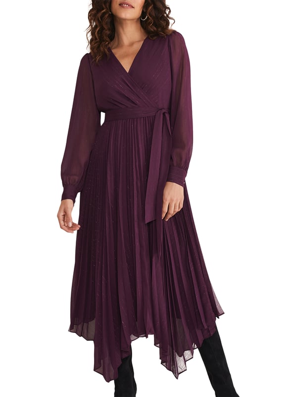 Elevate your style with our Dani Belted Dress in luxurious plum. The perfect choice for a refined, graceful look.