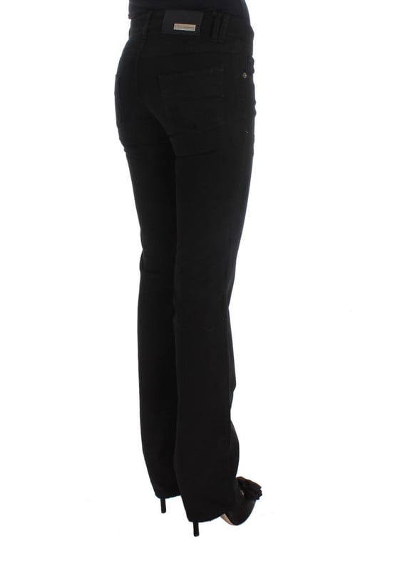 Brand new with tags
  Slim fit
  Color: Black
  Material: 100% Cotton
  Fly: Zipper and button
  Logo details