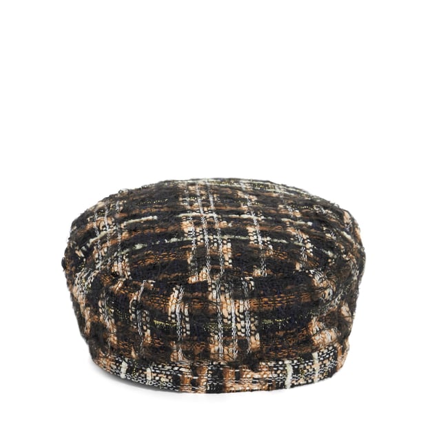 Refresh your cold-weather collection with Fabby, a textured hat that's bound to get you noticed. This hat is part of a curated collection using our chocolate boucle, complete with elegant gold thread accents Dune London metal branding, it adds a luxurious edge to your winter outfits.