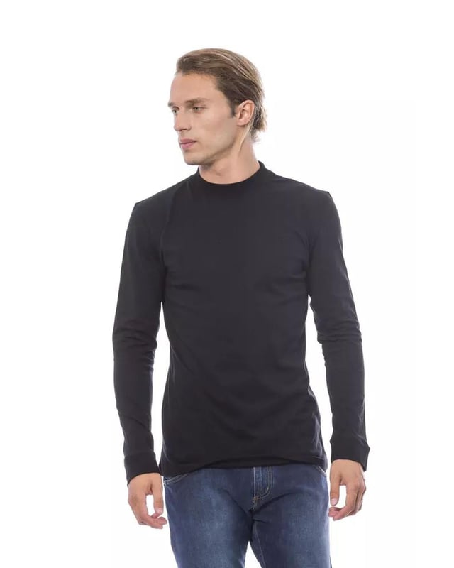 Versatile and timeless Black Cotton Sweater
  Made from Quality and breathable cotton
  Classic crew neck design
  Sleek and sophisticated black color
  Suitable for casual or dressier occasions
Material: 100% Cotton