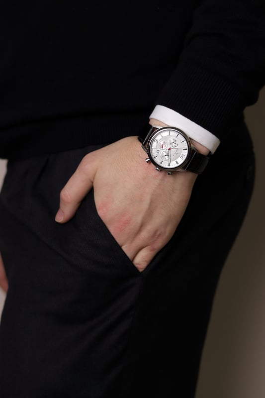 This Orphelia Tempo Chronograph Watch for Men is the perfect timepiece to wear or to gift. It's Silver 43 mm Round case combined with the comfortable Black Leather watch band will ensure you enjoy this stunning timepiece without any compromise. Operated by a high quality Quartz movement and water resistant to 5 bars, your watch will keep ticking. GREAT DESIGN: Orphelia Tempo Chronograph watch with a Miyota Japanese Quartz movement includes a Date display. This watch features a Stopwatch, a 24 hour display  and Luminous Hands. Wear this speacial designed watch daily as a polished yet functional finish PREMIUM QUALITY: By using high-quality materials, Glass: Mineral Glass, Case material: Stainless steel, Bracelet material: Crocodile-embossed Leather- Water resistant: 5 bars COMPACT SIZE: Case diameter: 43 mm, Height: 10 mm, Strap- Length: 23 cm, Width: 19 mm. Due to this practical handy size, the watch is absolutely for everyday use-Weight: 62 g