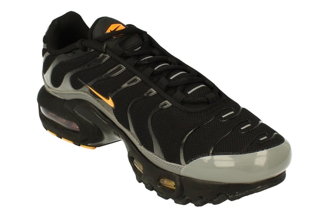 Air max plus gs black on sale