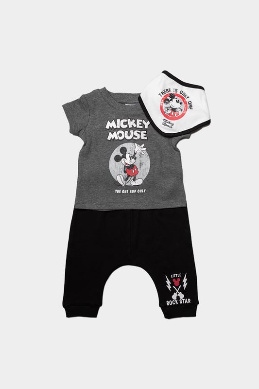 This Disney Baby Mickey Mouse set is the perfect for the little one in your life, this three-piece set features a retro Mickey Mouse print and details. It includes a short-sleeved top with popper fastening, trousers, and an adorable matching bib. This matching set makes outfit planning easy and would be an adorable gift too!