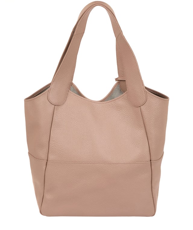 Crafted from supple natural leather, the 'Freer' tote bag from Pure Luxuries London is perfect for any occasion, day or night. The main compartment comes with an unlined and exposed leather interior for a soft to the touch feel with plenty of space for your essential items. A simple and elegant design with a beautifully soft pebble grain finish that is adorned with matching leather carry handles and furnished with the gorgeous Pure Luxuries London hnging charm and embossed logo.