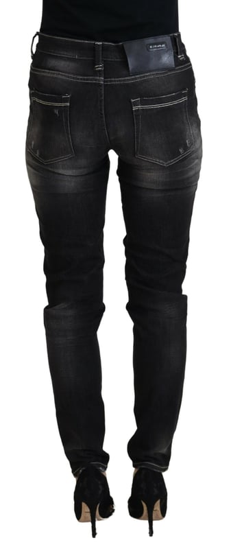 100% authentic ACHT Tapered Jeans
  Color: Black washed
  Model: Mid Waist Denim Pants
  Zipper closure
  Logo details
  Material: 97% Cotton 3% Elastane
Material: 97% Cotton 3% Elastane