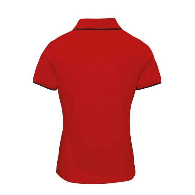 100% Polyester. Gewebetechnik: Feuchtigkeitsabweisend. Gewebe: Piqué. Design: Kontrast Detail. Zum Überziehen. Knopfleiste mit drei Knöpfen, Abnäher an Rücken, Brustabnäher, Kontrast-Nackenband, Pflegeleicht, Innere Knopfleiste, Selbstgefärbte Knöpfe, Seitliche Panele, Seitliche Schlitze. GSM (Gramm pro Quadratmeter): 155. Nachhaltigkeit: REACH, Sedex, WRAP Zertifikat. gerippt, Spitzkragen, Schaftrand zum Umklappen. Bündchen: gerippt, Mit kontrastfarbenen Streifen. Kurzärmlig.