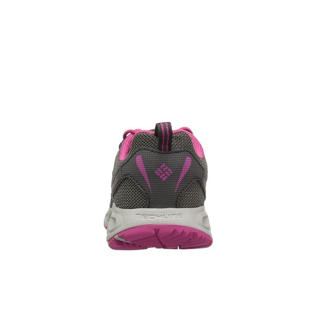 Columbia Drainmaker III Kids Grey Shoes: una mezcla de espíritu aventurero y practicidad para su joven explorador. Diseñado con el juego al aire libre y las actividades acuáticas en mente, estos zapatos ofrecen un equilibrio de comodidad, protección y estilo, asegurando que los pies de su hijo estén listos para cualquier aventura que se le presente.

Características clave:

Diseño listo al aire libre: los zapatos grises de DrenseMaker III para niños de Columbia se elaboran para resistir los rigores del juego al aire libre. Ya sea que se trate de caminar, explorar corrientes o correr en el parque, estos zapatos están a la altura del desafío.

Tecnología de secado rápido: los zapatos cuentan con un diseño de secado rápido, que permite que el agua escape fácilmente y ayude a evitar molestias causadas por los pies húmedos. Esto es especialmente útil durante las actividades acuáticas o las lluvias inesperadas.

Construcción transpirable: con una combinación de materiales sintéticos y de malla transpirable, estos zapatos aseguran una ventilación adecuada. Esta característica ayuda a mantener los pies de su hijo frescos y frescos, incluso durante las sesiones de juegos energéticos.

Suella externa de arbitres: la suela exterior de goma duradera está diseñada para proporcionar una excelente tracción en varias superficies. Esta característica agrega una capa adicional de seguridad, lo que permite a su hijo explorar con confianza diferentes terrenos.

Tapa protectora del dedo del pie: para proteger los dedos pequeños de los golpes y las abrasiones, los zapatos están equipados con una tapa protectora del dedo del pie. Esta característica mejora la durabilidad de los zapatos y proporciona protección adicional durante las actividades al aire libre.