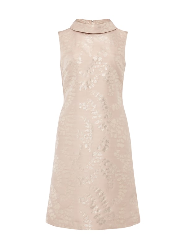 Experience timeless elegance with the Rosalind Dress in Oyster Gold. Crafted to flatter with a silhouette that skims gracefully over your curves, this dress is perfect for both day-to-night transitions and special occasions. Embrace the soft shimmer of metallised fibres woven into the fabric and elevate your wardrobe with this must-have midi piece.