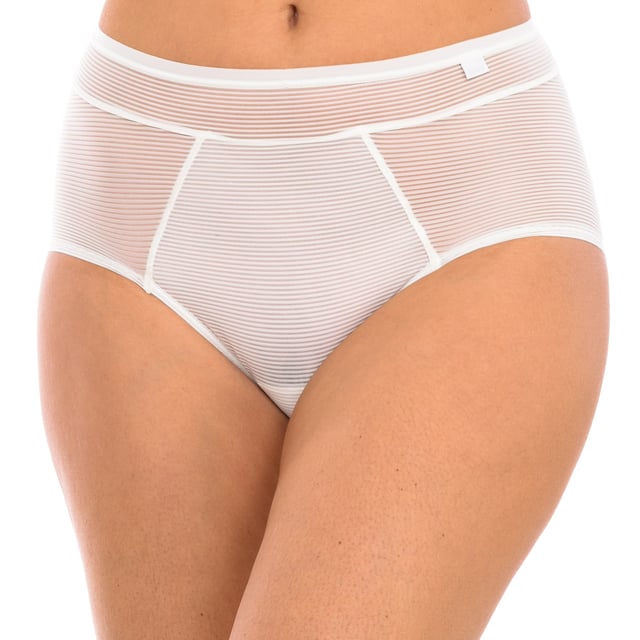 Invisible panty Janira.
 High waist.
 White color
 Tonal elastic waistband.
 It has a very soft and ultra-fine touch, it is enveloping and silky, almost impalpable, to achieve the desired effect, very comfortable. Pick up and hold well.

 Composition: 81% Polyamide, 19% Elastane.

 Wash at a maximum temperature of 30º.
 - Do not bleach.
 - Do not use dryer.
 - Do not iron.
 - Do not dry clean.
 Composition: 81% Polyamide, 19% Elastane.
 Care:
Wash at a maximum temperature of 30º.
 - Do not use bleach.
 - Do not use dryer.
 - Do not iron.
 - Do not dry clean.