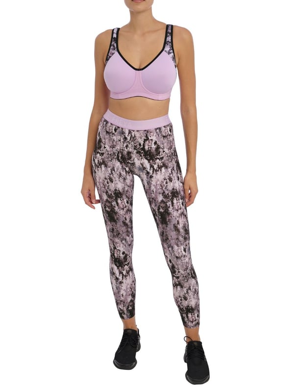Freya Sonic Moulded Sports Bra. Lightweight spacer cups with wide wiring, a firm underband and J-Hook converter. Average coverage with mid-high support. Product is made of 54% Nylon/Polyamide, 20% Elastane, 26% Polyester and is hand-wash only.