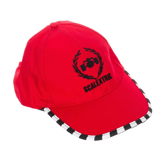 Gorra básica.
Color Rojo.
Bordado personalizado por la firma, en el frontal.
Visera lisa, con estampado a cuadros en el interior.
Ajustable mediante cierre de velcro, en la parte trasera.
Costuras vistas a tono.

Composición:  100% Algodón. 

Instrucciones de lavado:
- Lavar máximo a 30ºC.
- Planchar a media temperatura, máx. 110ºC.
- No permite usar secadora.
- No usar lejía.
- No admite el  lavado en seco.