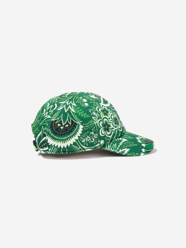 Etro project extravagant imagery into their beautifully constructed designs. This unisex green cap is reflective of the Italian label's passion for vintage inspired aesthetics. Crafted in beautiful cotton twill via a six-panel construction and 18th century paisley patterning.  Made In Italy Strap On Back 92% Cotton  8% Polyamide  Lining: 95% Cotton, 5% Elastane