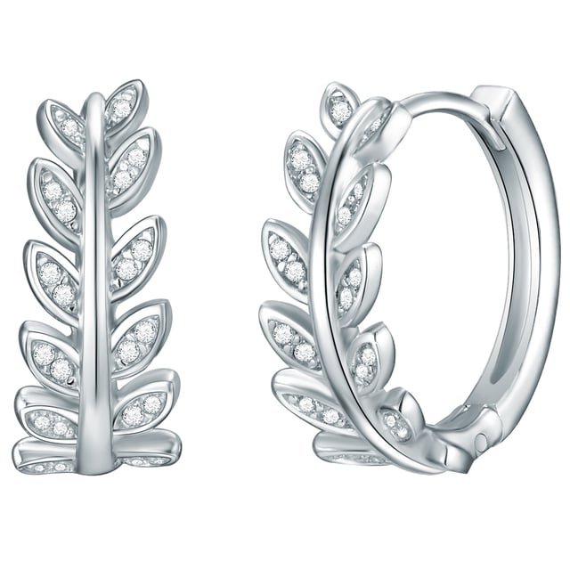 With these extravagant folding screoles from the Rafaela Donata classic collection, you guarantee radiant appearances at all times! The very finest sterling silver and beautifully polished zirconias are shown here in the form of exquisite, sparkling sparkling leaves that are just waiting to wander their ears properly. Your eponymous folding cap ensures an effortless creating and keeps her safely in her place. These creoles in the best jewelry quality are a reminiscence of youth and therefore a must-have for women who have always stayed young in the heart!