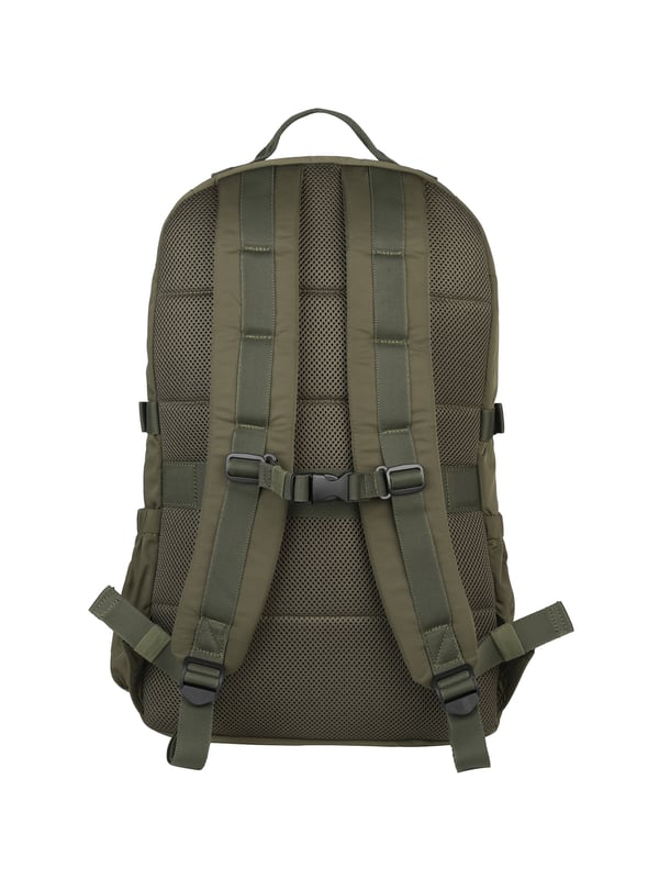 Unisex rugzak met ritssluiting. één met ritssluiting en twee open binnenzakken. twee ritssluitingen aan de voorkant en twee open zijritsen met externe zakken. ontbrekende schouderband.  Handvat van gerecycled polyethyleentereftalaat. twee binnenvakken.  extern materiaal.  Binnenkant van gerecycled polyethyleentereftalaat. Afmetingen: 32x48x19 cm. Modeproduct