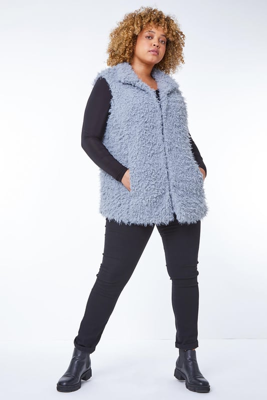Curve Textured Faux Fur Gilet