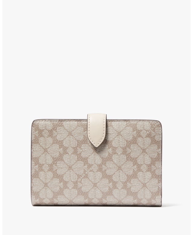 Spade Flower Spade Flower Pvc Medium Compact Bifold Wallet, Metal Pinmount With Spade Logo, 9 Credit Card Slots, Id Window, 2 Slip Pockets, 1 Bill Slot, L-Zip Coin Compartment,  Length: 13.90 Cm,  Width: 9.00 Cm,  Height: 14.00 Cm