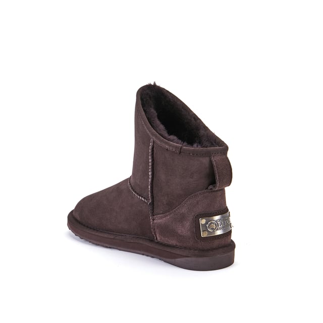 Wildleder-Finish, 100 % doppelseitiges Schaffell aus EcoTan Klasse A, Lammfell-Futter, Sohle aus EVA/Gummi