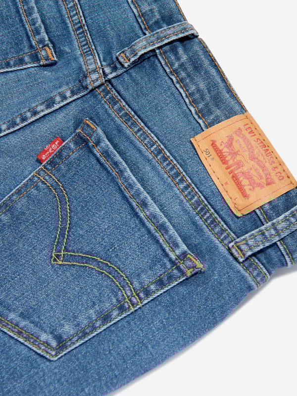Levi's incorporate spellbinding engineering into their timeless Californian aesthetics. These girls Athens without destruction jeans are reflective of the label's preference for sleek, enigmatic detailing. Crafted with a concealed fly, pockets, showcasing the signature Levi Strauss  Co. stitched tan label. Traditional 5-Pocket Design Regular Length  94% Cotton, 5% Polyester, 1% Elastane