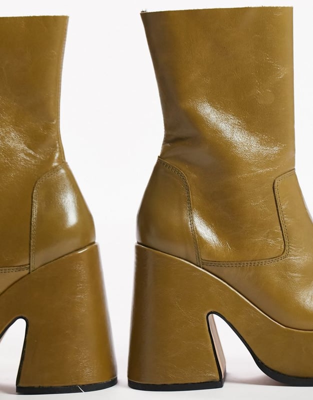 Topshop Holden premium leather square toe platform boot in khaki Green