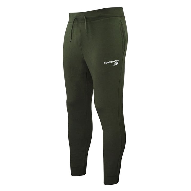 Stay comfortable and stylish on your rest days with the men´s New Balance NB Classic Core Fleece Pants.
The men´s sweatpants are made from soft and lightweight brushed fleece.
They have an athletic fit that feels great while relaxing and looks even better when out with friends.