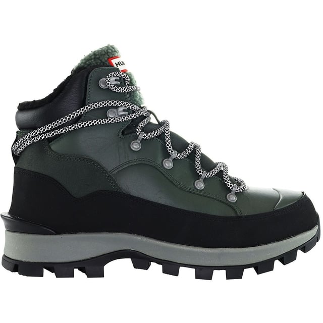 Ontdek ongeëvenaarde stijl en functionaliteit met de Hunter Explorer Men's Black Boots. Ontworpen voor de moderne avonturier, deze laarzen naadloos samenvoegen erfgoed Hunter vakmanschap met de stoere uitstraling van Explorer laarzen.

Belangrijkste kenmerken:

 Duurzame constructie:  Gemaakt met hoogwaardige materialen, zijn deze laarzen ontworpen om de eisen van exploratie en outdoor activiteiten te weerstaan.

 Explorer Stijl:   Het Explorer ontwerp heeft meestal een stevige en ondersteunende structuur, waardoor deze laarzen geschikt zijn voor verschillende terreinen en omstandigheden.

 Klassieke zwarte kleur: De tijdloze zwarte tint voegt niet alleen een vleugje verfijning toe, maar zorgt ook voor veelzijdigheid in combinatie met verschillende outfits.

 Waterbestendige eigenschappen:   Afhankelijk van het specifieke model hebben deze laarzen waterbestendige eigenschappen, die bescherming bieden in natte of regenachtige omstandigheden.

 Veilige sluiting:   Let op een veilige sluiting, zoals veters of gespen, voor een goede en verstelbare pasvorm voor comfort tijdens langdurig dragen.

 Comfortabel interieur:   De laarzen kunnen een comfortabele binnenkant hebben, inclusief gewatteerde inlegzolen of voeringen, die ondersteuning bieden om de hele dag te dragen.

 Duurzame buitenzool:   Uitgerust met een duurzame en stevige buitenzool bieden deze laarzen uitstekende tractie op verschillende oppervlakken, waardoor ze ideaal zijn voor verkenning buitenshuis.

 Hunter-logo:   Kijk uit naar het iconische Hunter logo of branding, een symbool van de toewijding van het merk aan kwaliteit en stijl.

Ga vol vertrouwen op je volgende avontuur in de Hunter Explorer Herenlaarzen Zwart â€" waar stijl en duurzaamheid elkaar ontmoeten voor de moderne ontdekkingsreiziger.