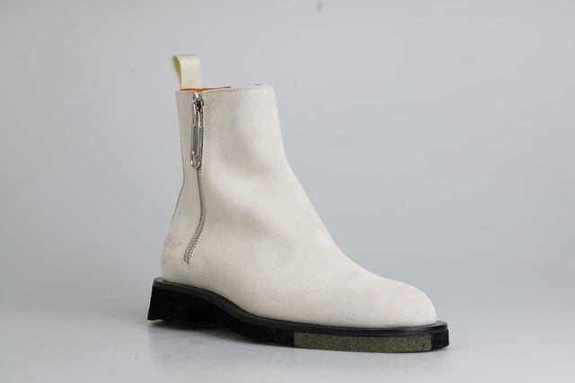 Mens Off White Sponge Ankle Boots in sand.- Suede upper.- Side zip fastening.- Sponge-effect sole.- Rubber sole.- Ref: OMID0110011763