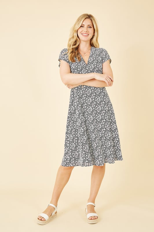 Ditsy print deals tea dress
