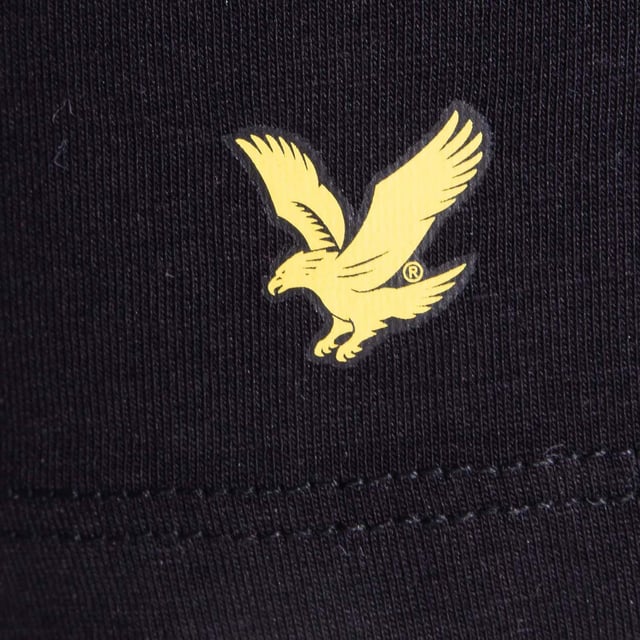 Boys Lyle And Scott Gacy 5 Pack Trunks in Black.- Branded elasticated waistband.- Stretch.- 95% Cotton, 5% Elastane. Ref: GACYLSB123.