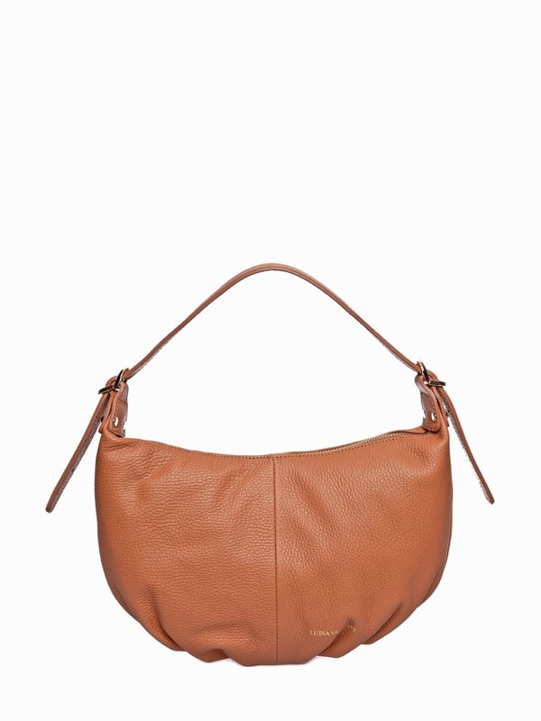 Handbag
100% cow leather
Top zip closure
Inner zip pocket
Dimensions : 22x31x2 cm
Handle: 47 cm adjustable