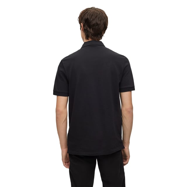 Men's polo shirt from the HUGO brand. Plain-coloured pique polo with woven label on the left chest. Made of pure cotton.
