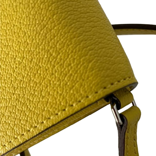 VINTAGE, RRP AS NEW
Brighten up your wardrobe with the Hermes Cinhetic To Go Shoulder Bag in stunning yellow leather. This eye-catching bag is the perfect accessory to add a pop of color to any outfit. Style it with a floral maxi dress and sandals for a fun and vibrant summer look that exudes elegance and sophistication. The versatile design and spacious interior make it a practical and stylish choice for everyday wear, while the luxurious leather adds a touch of luxury to your ensemble.

Hermes Cinhetic To Go Shoulder Bag in Yellow Leather
Condition: Excellent
Signs of wear: No retail tag, No visible sign of wear., 
Packaging: None
Color: Yellow 
Material: Leather | leather
Size: One Size | One Size
Measurements: Width: 20; Height: 160; Length: 185
SKU: NAPPUGBBA419119W