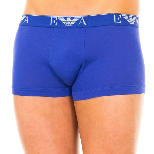 Pack-2 Retro Boxers Emporio Armani.
 Made of elastic cotton.
 Matching elastic rubber waistband, with the brand's name and logo embroidered consecutively in contrast.
 Comfortable and breathable fabric.
 Anatomical front, with the ability to hold without squeezing.
 Seams seen in tone.
 Composition: 95% Cotton, 5% Elastane
 Care:
-Wash at max temperature. 40ºC.
 -Do not use bleach.
 -Supports dry cleaning.
 -Allows you to use a dryer.
 -Iron at max temperature. 130ºC.