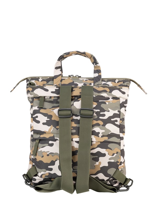 Unisex-Rucksack mit Schnallenverschluss. eine offene Innentasche. zwei Außentaschen mit Reißverschlüssen vorne und zwei Reißverschlüssen hinten. fehlender Schultergurt.  Griff aus recyceltem Polyethylenterephthalat. ein Innenfach.  externes Material.  Innenraum aus recyceltem Polyethylenterephthalat. Maße: 0x0,00 xx0 cm. Modeprodukt