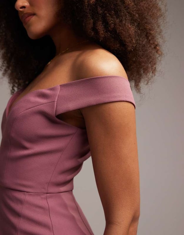 Dresses by ASOS DESIGN Bride approved Bardot neck Zip-back fastening Thigh-high split Slim fitSold By: Asos