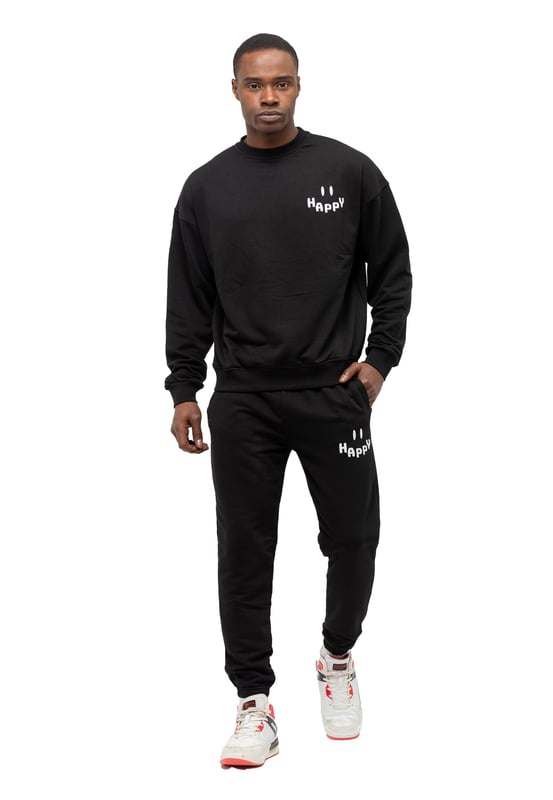 Tom Barron Heren Trainingspak Happy met oversized borduursel