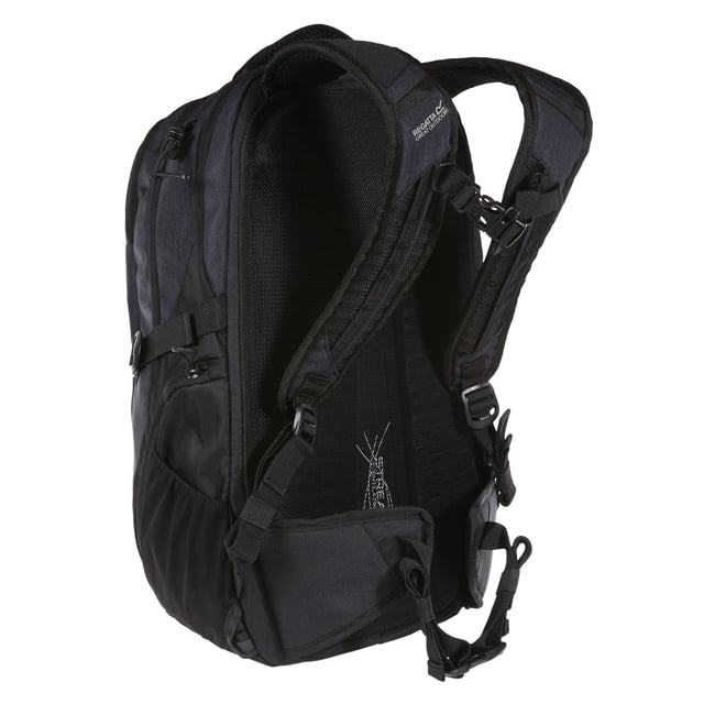 Material: Nät med luftflöde, EVA, Ripstop. Denier: 600D. Tygteknik: Andningsbart, slitstarkt. Handtagsegenskaper: Grepphandtag, förstärkt. Fästanordning: Låsbar, dragkedja. Justerbar bröstrem, Justerbar rem, Justerbart midjebälte, Kompressionsremmar, Nyckelklämma, Laptopficka, Vadderad rygg, Vadderade remmar, Regnskydd, USB-kontakt, Hållare för vandringsstav. Fickor: 1 framficka, 2 nätfickor, 1 invändig ficka. Kapacitet: 30 liter. Ungefärlig storlek: 52 x 29 x 19 cm.