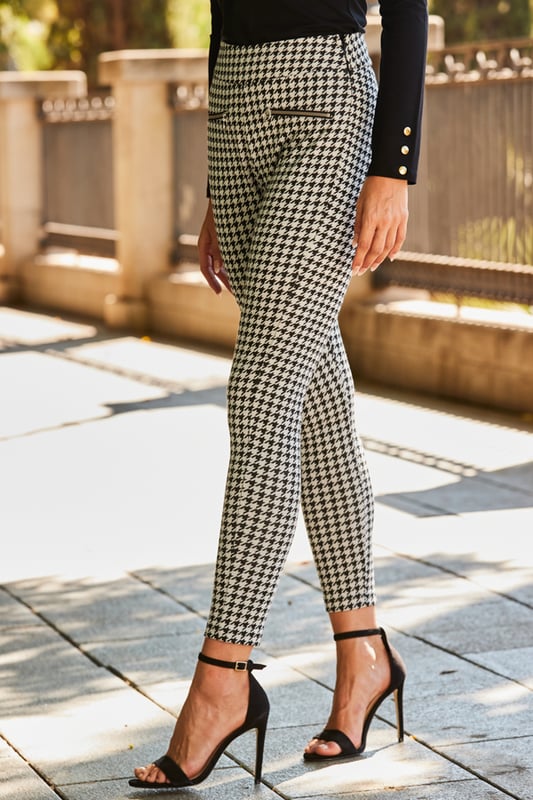 REASONS TO BUY:

Leggings but make them luxe
Always on-trend dogtooth check
Statement zip details
Classic skinny fit
Dress them up with a black top and heels
Style with a jumper and boots for a laidback look

Inside leg to fit: Short 29" | Regular 31" | Long 33""