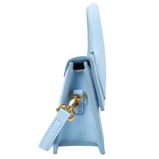 This Bag from Jacquemus is the perfect accessory for those who want to add a classic touch to their everyday look, Jacquemus Blue Bag, Clasp Closure, Made In Italy, 100% Leather, Plain Blue Bag, The Chiquito Long Bag, Small Bag