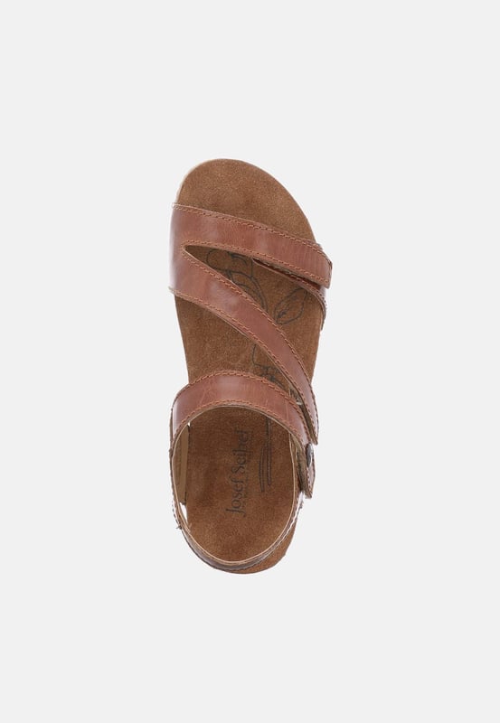 "This Josef Seibel Tonga 25 ladies leather sandals are a practical yet comfortable pair of ladies three strap sandals designed from supple leather with a three straps over the foot, this pair boast a stylish leather finish, are lightweight, flexible and highly durable sole for comfort and ease of movement.

,Upper: Leather
,Lining: Leather
,Footbed: Leather
,Sole: Cork/PU
,TR Tread
,Velcro Fastening and adjustable strap.
,Lightweight &amp; Flexible
"