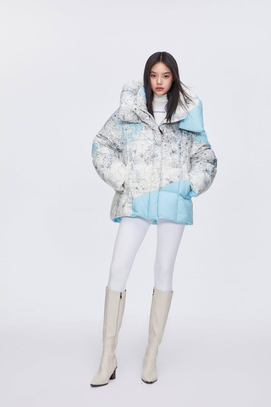 An exclusive collaboration with Italy’s renowned brand, MSGM, this must-have piece features colour blocking and signature “M” patchwork design for a sharp, youthful look that’s effortlessly stylish and versatile.

MSGM COLLABORATION: With one of Italy's hottest and most creative fashion brands.

COLOUR BLOCKING: Clean lines on a minimalist silhouette, adds energy and depth for a youthful, fashion-forward look.

GLOSSY FABRICS: Use Japanese calendering technology to enhance colour richness, creates a naturally luxurious sheen.