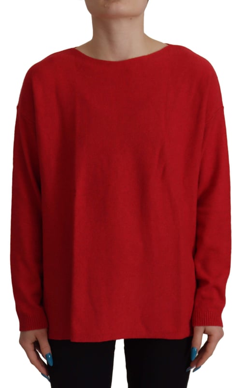 Helt ny med tags  
100% äkta Dolce & Gabbana Pullover i ullstickad rundhalsad tröja  
Tillverkad i Italien  
Livlig röd färg  
Dolce & Gabbana logodetaljer  
Tillverkad av en blandning av 40% jungfruull, 30% rayon, 20% nylon och 10% kashmir  
Exklusivt och kvalitetsmässigt hantverk  
Material: 40% jungfruull, 30% rayon, 20% nylon, 10% kashmir