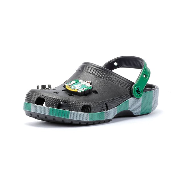 Inspired by Harry Potter’s Slytherin House scarf in green and grey, these Classic Clogs are lightweight, water-friendly, and buoyant. Featuring breathable ventilation ports and pivoting heel straps for a secure fit, they're perfect for fans seeking style and comfort. Customisable exclusive Slytherin-inspired Jibbitz™ charms.