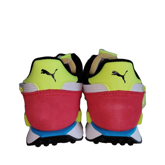 Puma rider play on trainers shop
