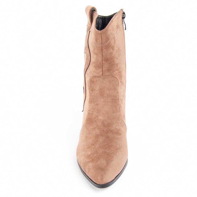 Women's ankle boots. Comfortable fit. Cushioned natural leather insole. Manufactured by other brands for our brand. Approximate measurements: 7 cm high heel, 14 cm high shaft and 12 cm wide shaft.